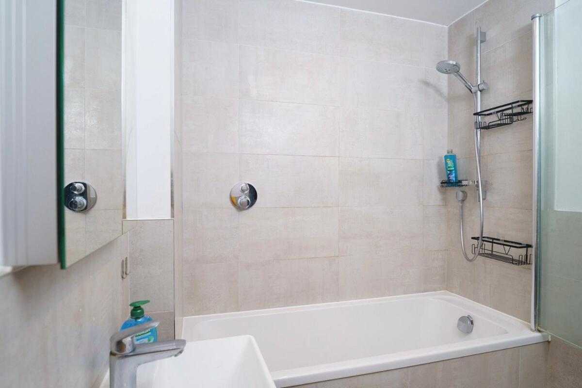 Beautiful 1br North Apartamento Londres